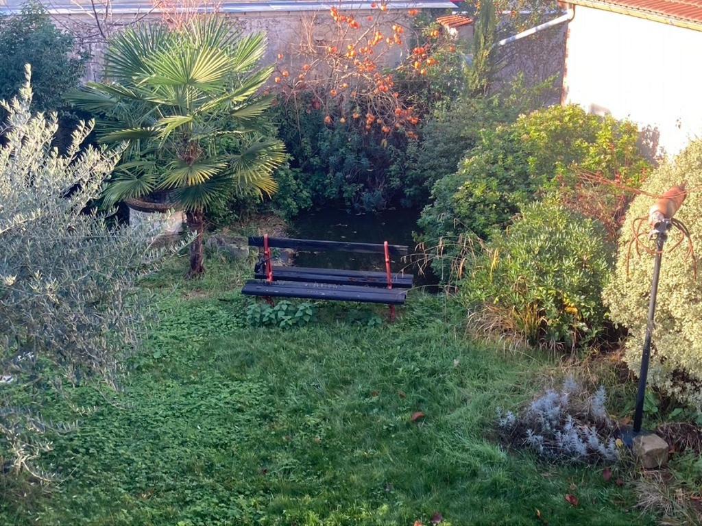 Charmant Studio Terrasse 25Min Aeroport Cdg Saint Brice sous Foret Bagian luar foto
